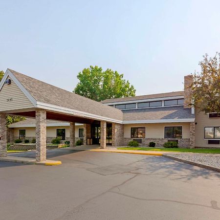Quality Inn Oshkosh Dış mekan fotoğraf
