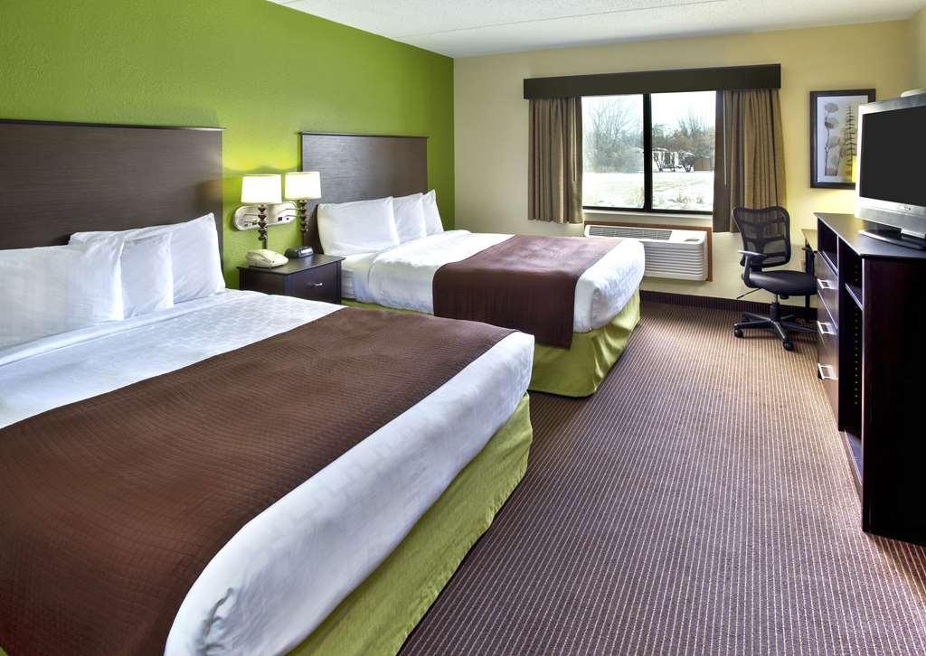 Quality Inn Oshkosh Oda fotoğraf