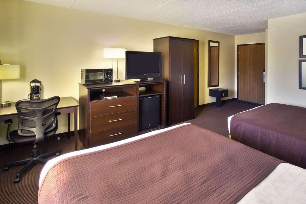 Quality Inn Oshkosh Oda fotoğraf