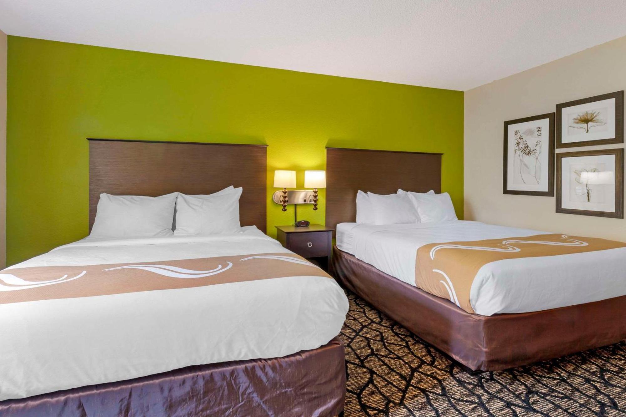 Quality Inn Oshkosh Dış mekan fotoğraf