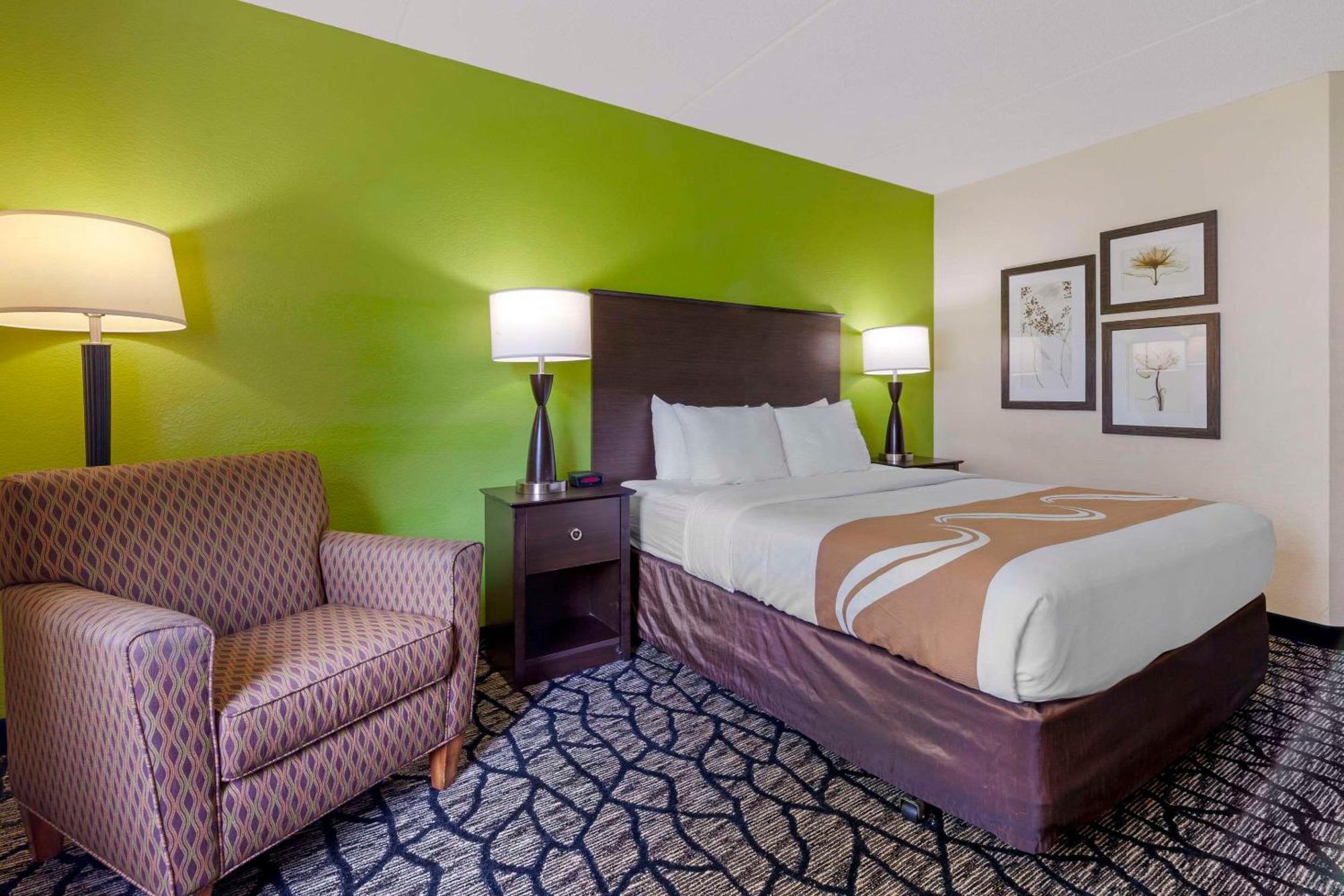 Quality Inn Oshkosh Dış mekan fotoğraf